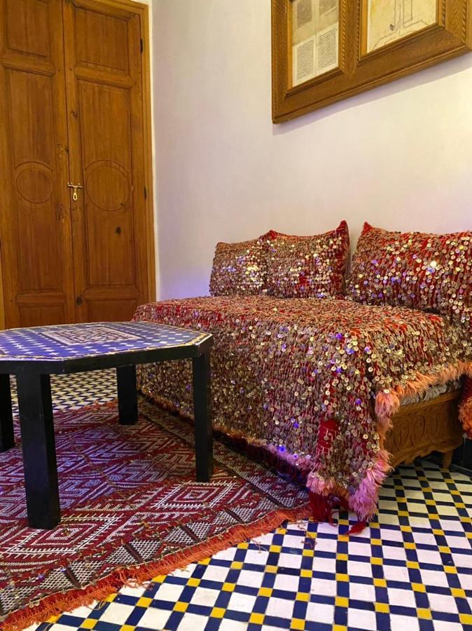 Riad Phoenix Фес Экстерьер фото