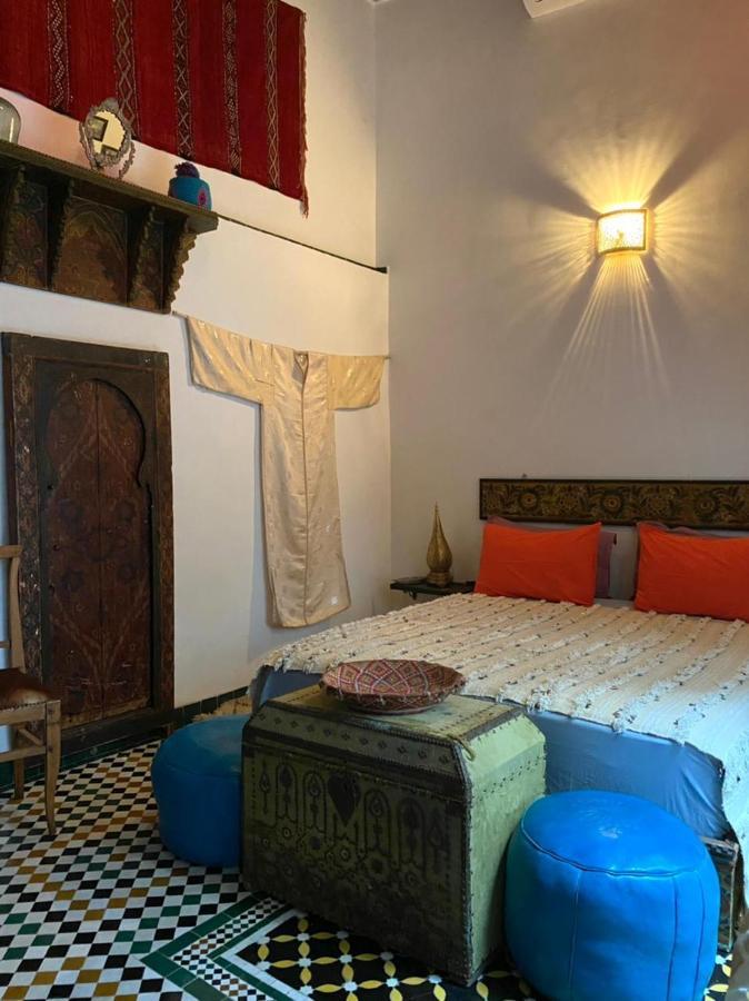 Riad Phoenix Фес Экстерьер фото