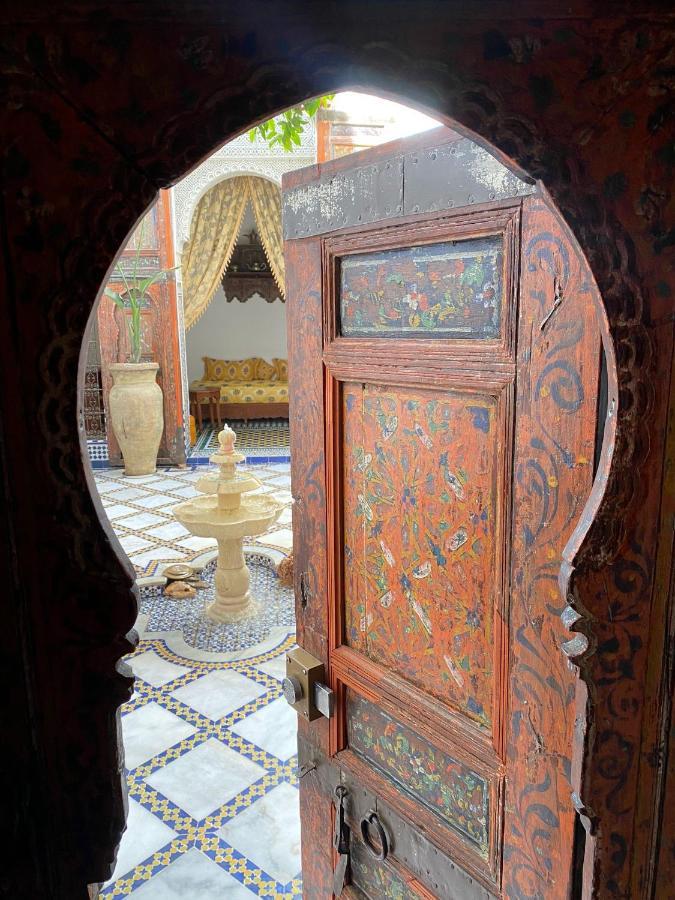 Riad Phoenix Фес Экстерьер фото